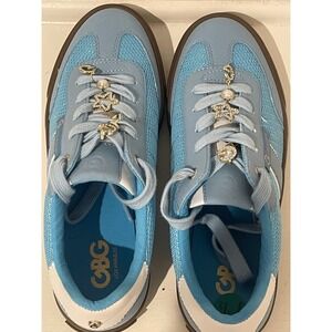GBG Los Angeles Light Blue Mesh Sneakers with Charms Women's Size 7.5